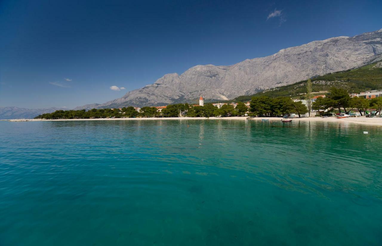 Felix Aparthotel Promajna Bagian luar foto